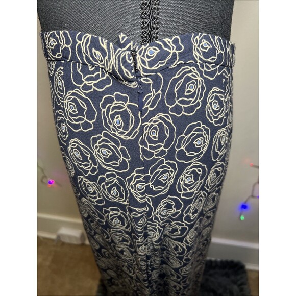 Eddie Bauer Women’s Maxi Skirt Floral Print Size 10 - Picture 3 of 4